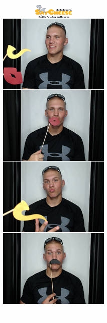 Makenna's Graduation Party  | View more photos from the event at gallery.saycheesephotobooth.com/u/SayCheesePhotoBooth/Makennas-Graduation-Party