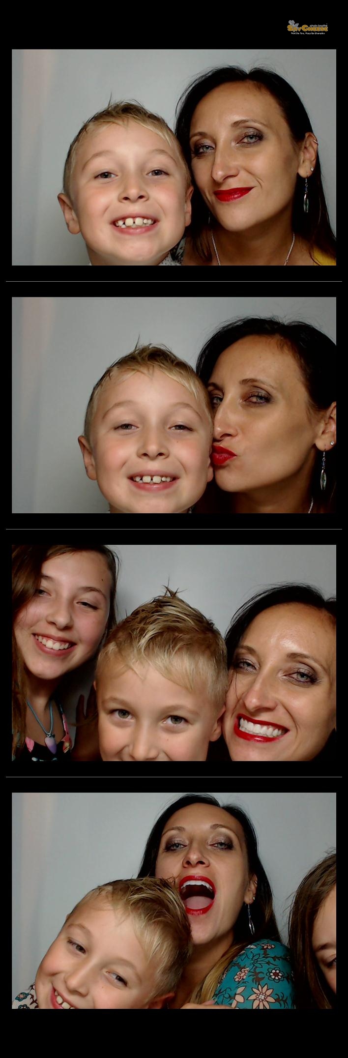 Newell Wedding  | View more photos from the event at gallery.saycheesephotobooth.com/u/SayCheesePhotoBooth/Newell-Wedding