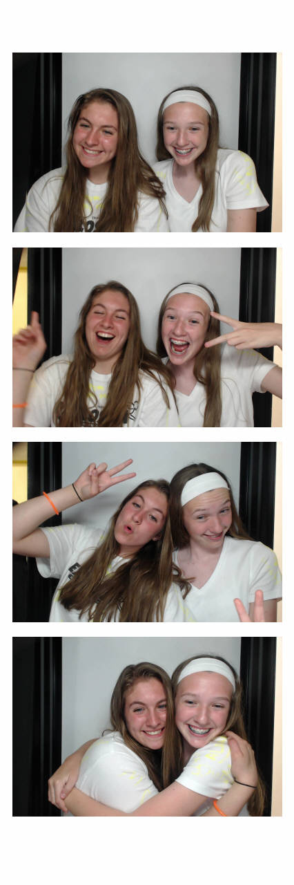 Sacred Heart 8th Grade Graduation | View more photos from the event at gallery.saycheesephotobooth.com/u/SayCheesePhotoBooth/Sacred-Heart-8th-Grade-Graduation