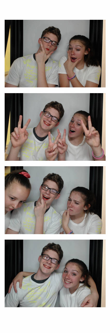 Sacred Heart 8th Grade Graduation | View more photos from the event at gallery.saycheesephotobooth.com/u/SayCheesePhotoBooth/Sacred-Heart-8th-Grade-Graduation