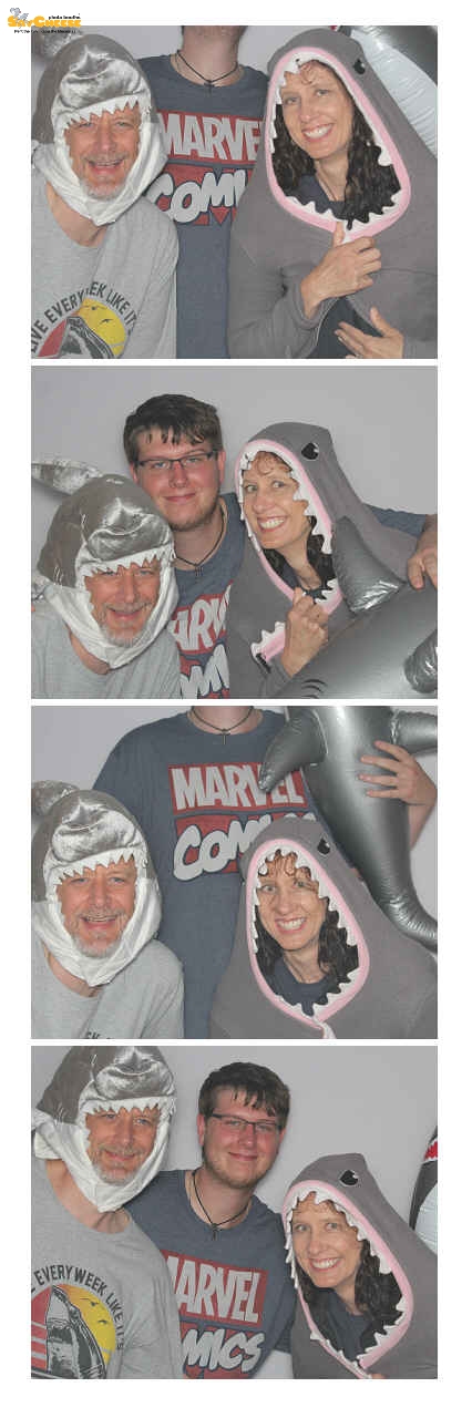 Smuckers  | View more photos from the event at gallery.saycheesephotobooth.com/u/SayCheesePhotoBooth/Smuckers