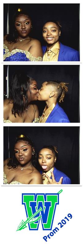 Winton Woods Prom 2019 | View more photos from the event at gallery.saycheesephotobooth.com/u/SayCheesePhotoBooth/Winton-Woods-Prom-2019