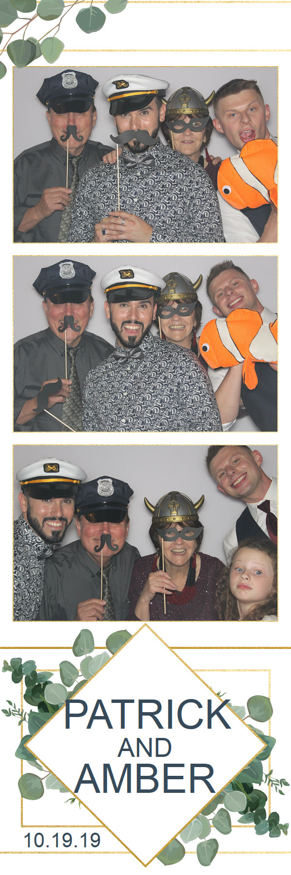 Wright Wedding  | View more photos from the event at gallery.saycheesephotobooth.com/u/SayCheesePhotoBooth/Wright-Wedding