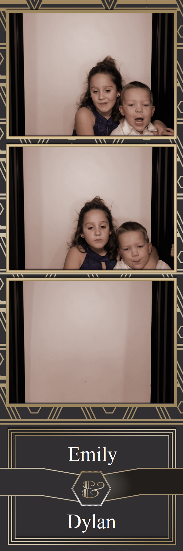 Kitzmiller Wedding | View more photos from the event at gallery.saycheesephotobooth.com/u/SayCheesePhotoBooth/Kitzmiller-Wedding