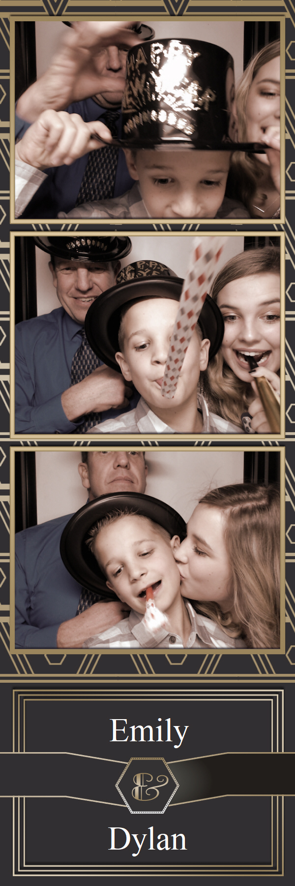 Kitzmiller Wedding | View more photos from the event at gallery.saycheesephotobooth.com/u/SayCheesePhotoBooth/Kitzmiller-Wedding