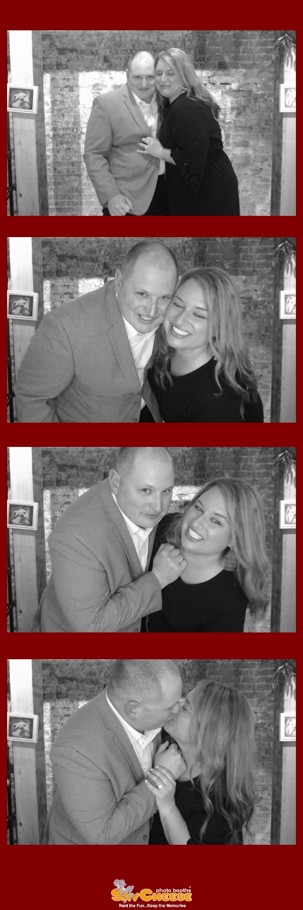 Lentz Wedding  | View more photos from the event at gallery.saycheesephotobooth.com/u/SayCheesePhotoBooth/Lentz-Wedding