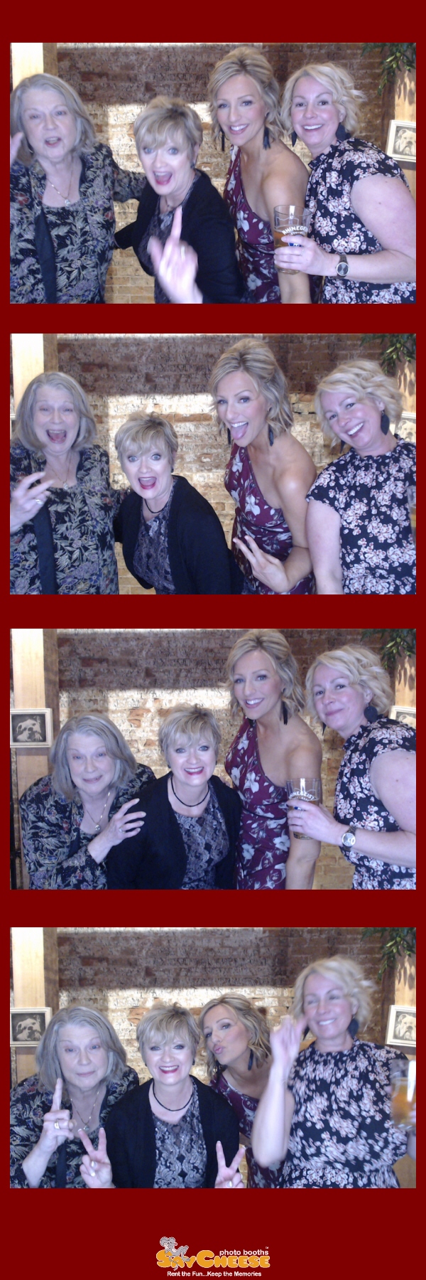 Lentz Wedding  | View more photos from the event at gallery.saycheesephotobooth.com/u/SayCheesePhotoBooth/Lentz-Wedding