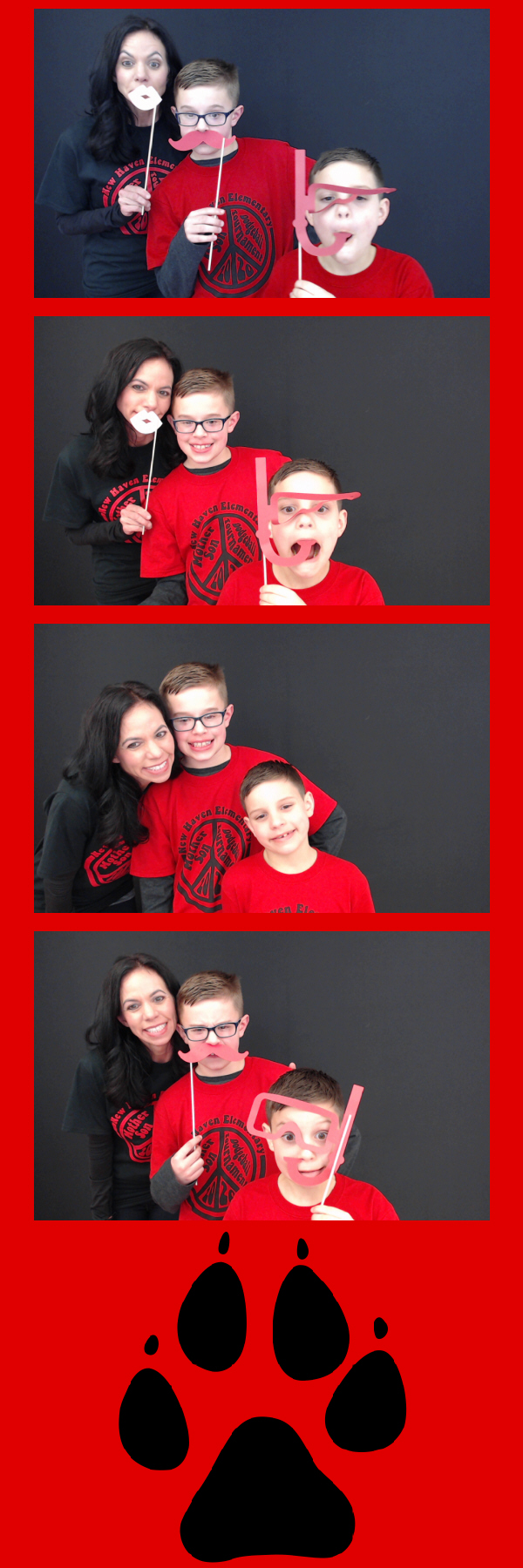 Mother Son Dodgeball 2020 | View more photos from the event at gallery.saycheesephotobooth.com/u/SayCheesePhotoBooth/Mother-Son-Dodgeball-2020