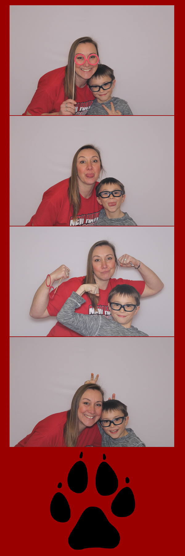 Mother Son Dodgeball 2020 | View more photos from the event at gallery.saycheesephotobooth.com/u/SayCheesePhotoBooth/Mother-Son-Dodgeball-2020