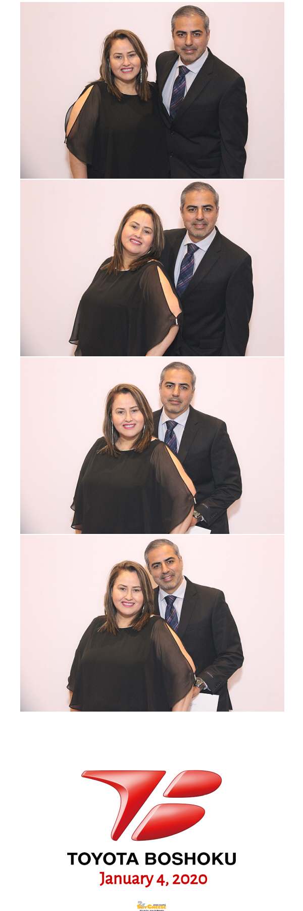 Toyota Boshoku Holiday Party  | View more photos from the event at gallery.saycheesephotobooth.com/u/SayCheesePhotoBooth/Toyota-Boshoku-Holiday-Party