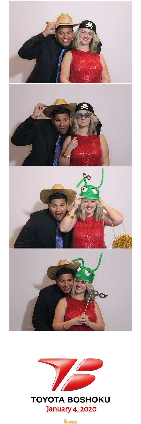 Toyota Boshoku Holiday Party  | View more photos from the event at gallery.saycheesephotobooth.com/u/SayCheesePhotoBooth/Toyota-Boshoku-Holiday-Party