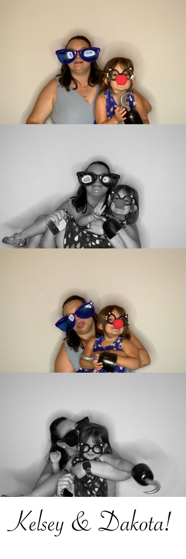 Roberts Wedding  | View more photos from the event at gallery.saycheesephotobooth.com/u/SayCheesePhotoBooth/Roberts-Wedding