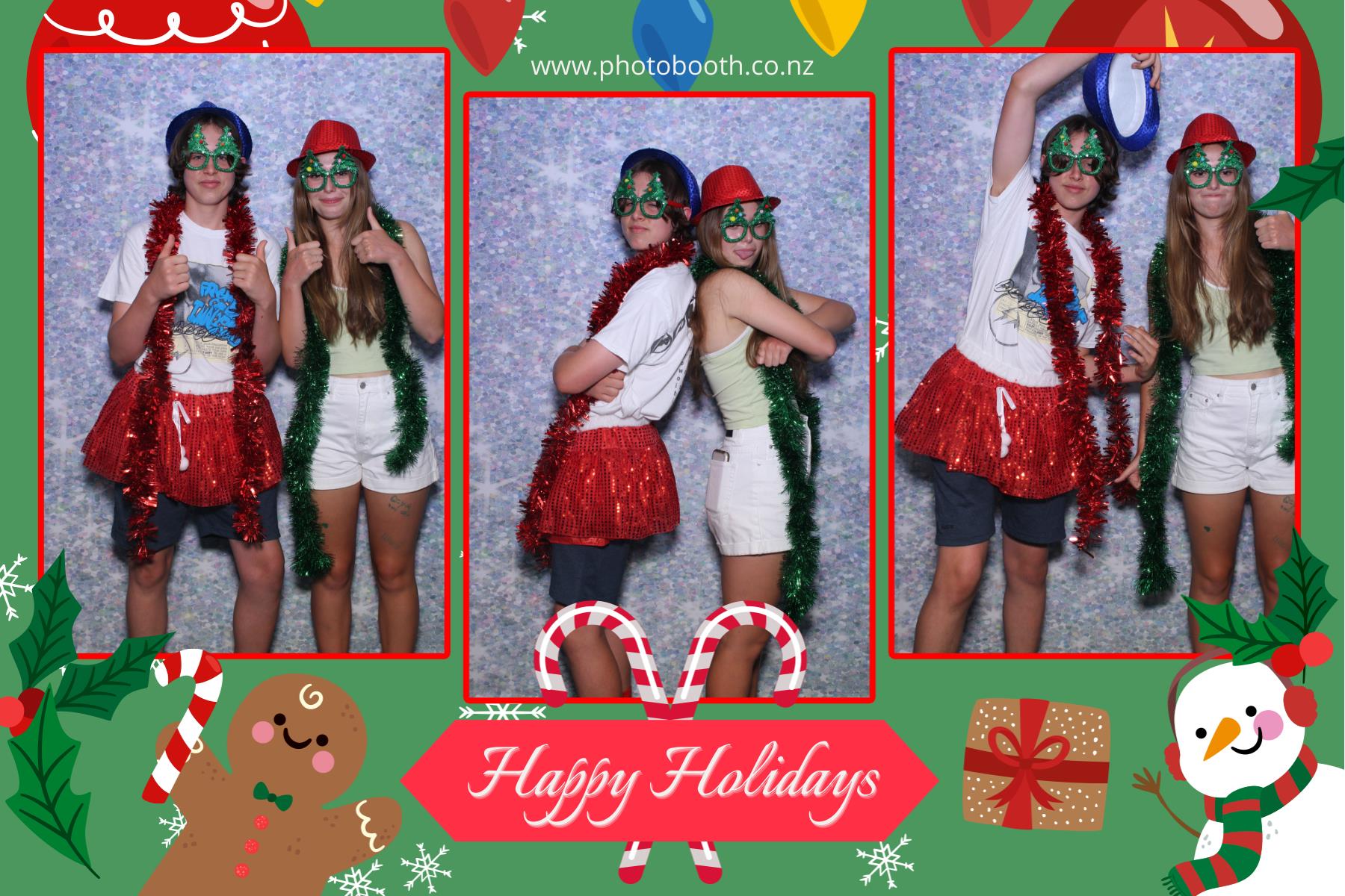 End of Year Party | View more photos from the event at gallery.photobooth.co.nz/u/SelfieCentral/End-of-Year-Party