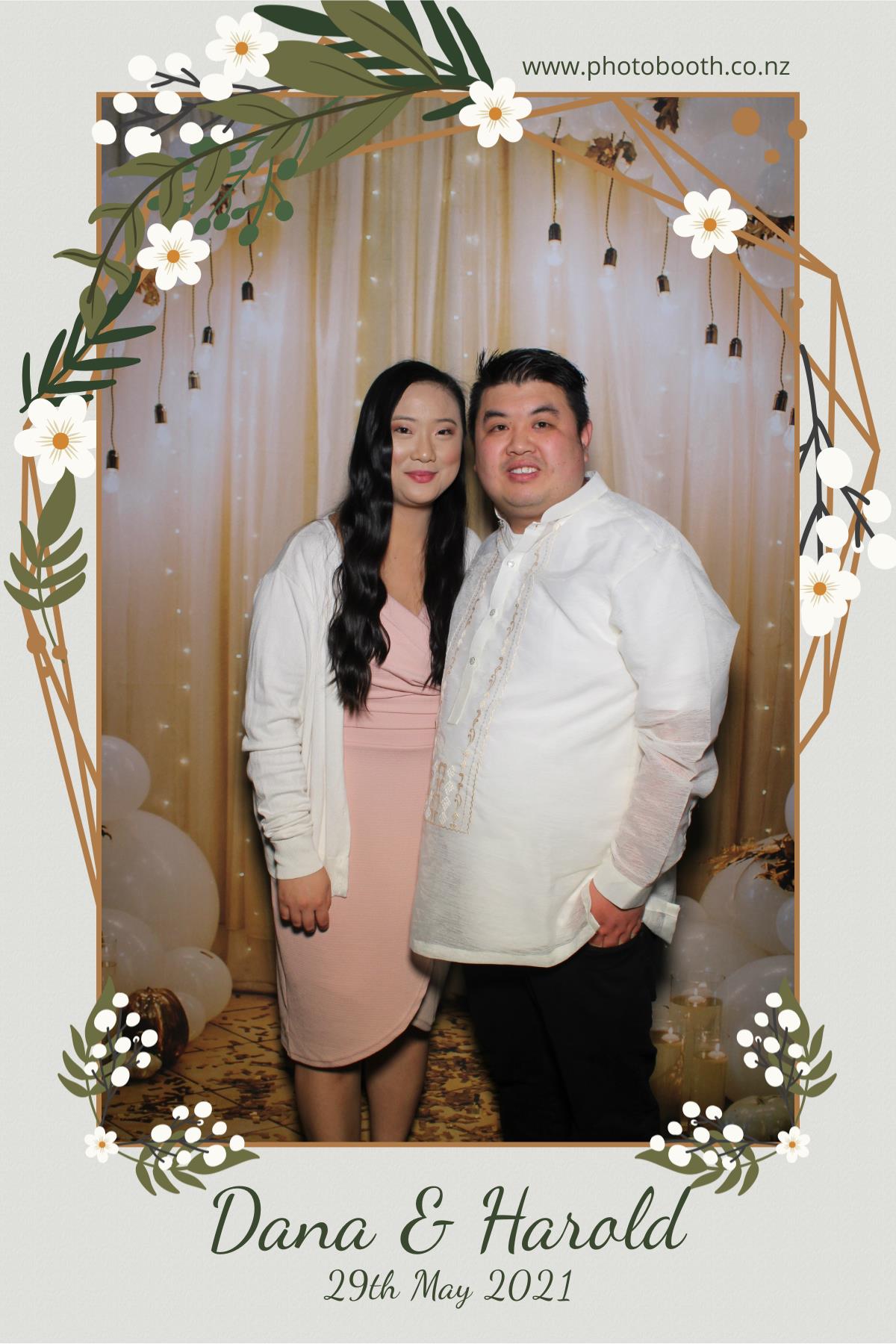 Harold & Dana's wedding | View more photos from the event at gallery.photobooth.co.nz/u/SelfieCentral/Harold-Danas-wedding