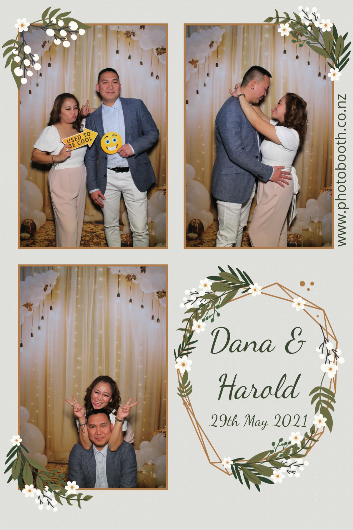 Harold & Dana's wedding | View more photos from the event at gallery.photobooth.co.nz/u/SelfieCentral/Harold-Danas-wedding