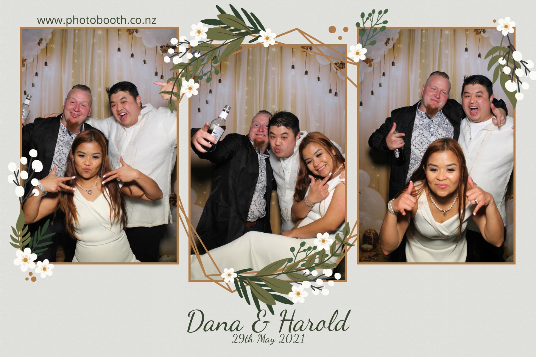 Harold & Dana's wedding | View more photos from the event at gallery.photobooth.co.nz/u/SelfieCentral/Harold-Danas-wedding