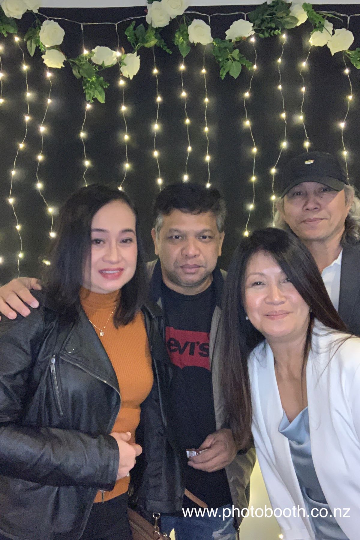 Josh's party | View more photos from the event at gallery.photobooth.co.nz/u/SelfieCentral/Joshs-party