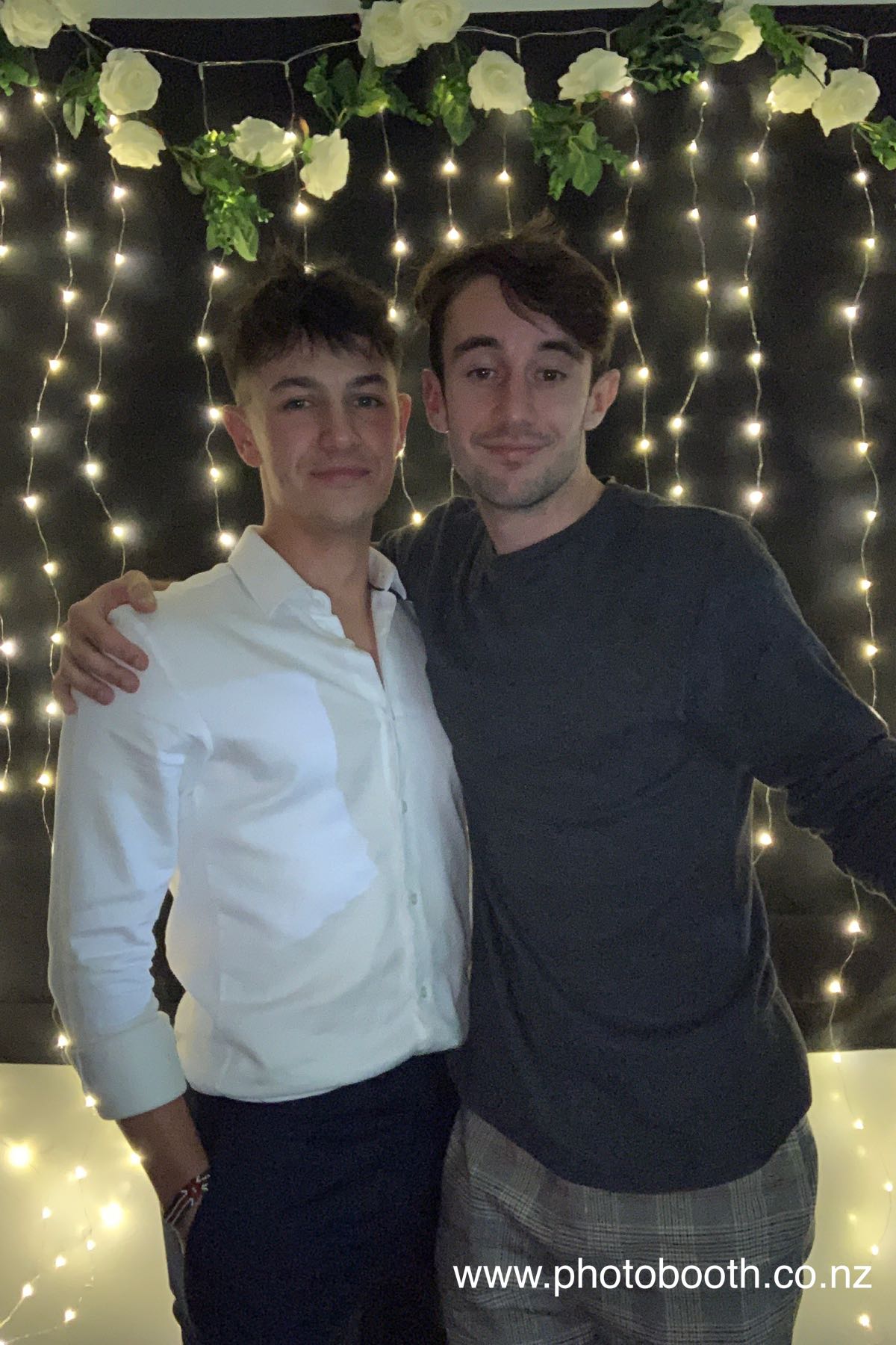 Josh's party | View more photos from the event at gallery.photobooth.co.nz/u/SelfieCentral/Joshs-party