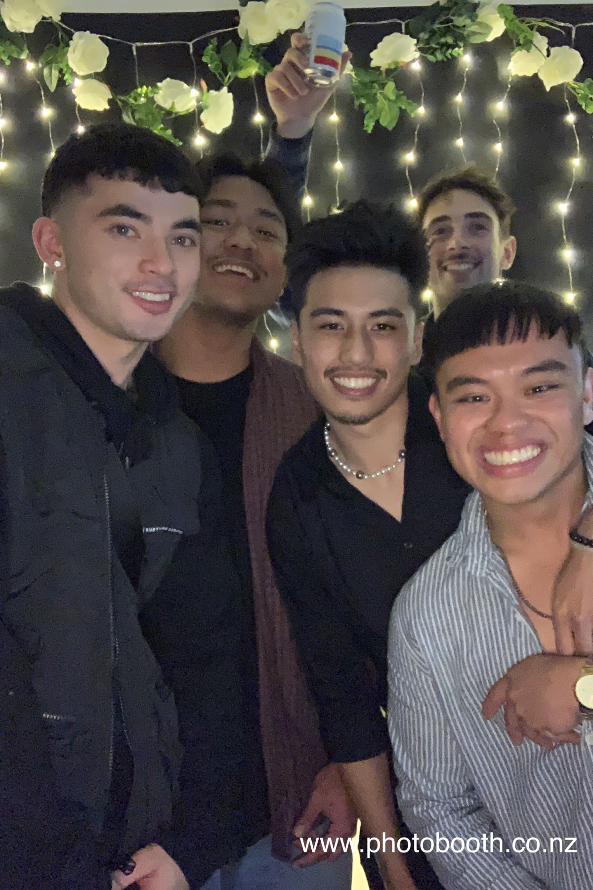 Josh's party | View more photos from the event at gallery.photobooth.co.nz/u/SelfieCentral/Joshs-party