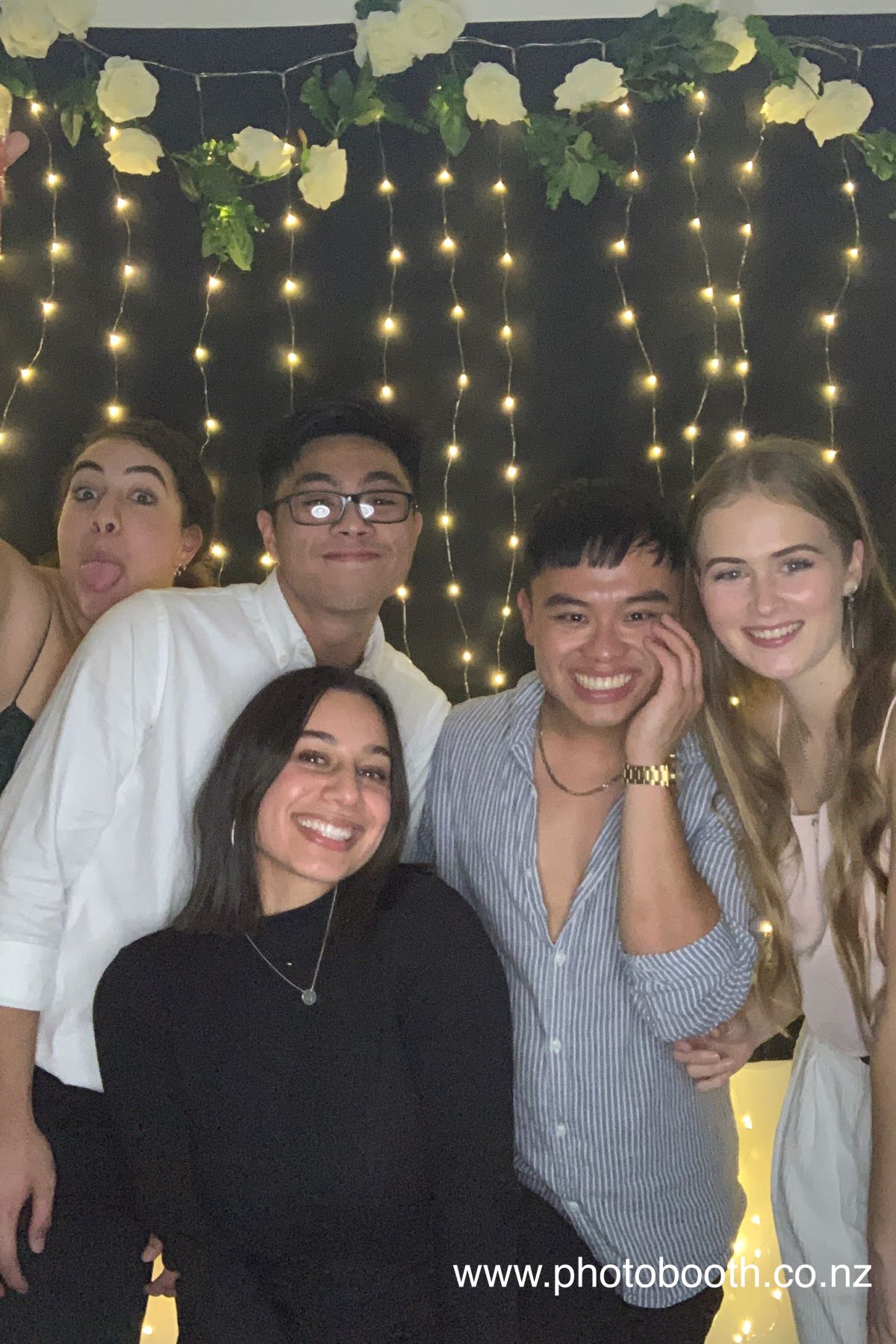 Josh's party | View more photos from the event at gallery.photobooth.co.nz/u/SelfieCentral/Joshs-party