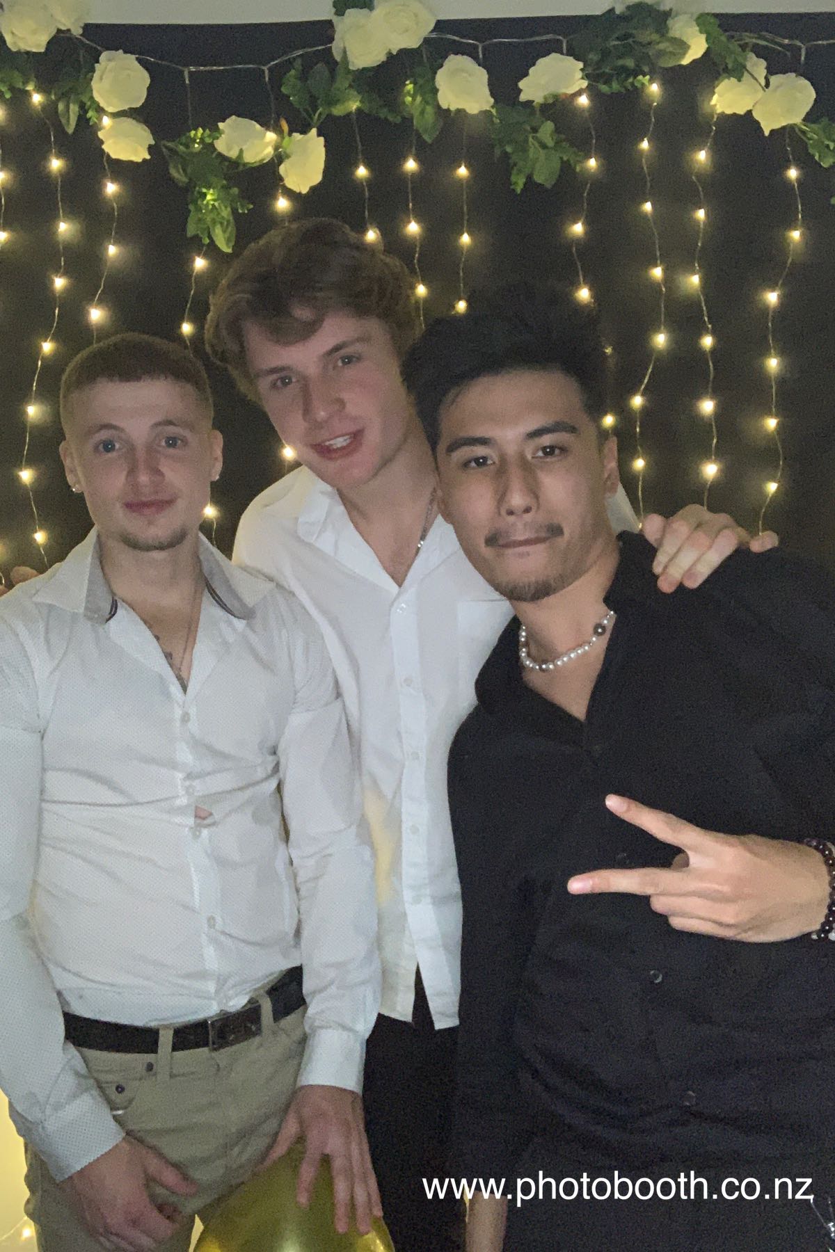 Josh's party | View more photos from the event at gallery.photobooth.co.nz/u/SelfieCentral/Joshs-party