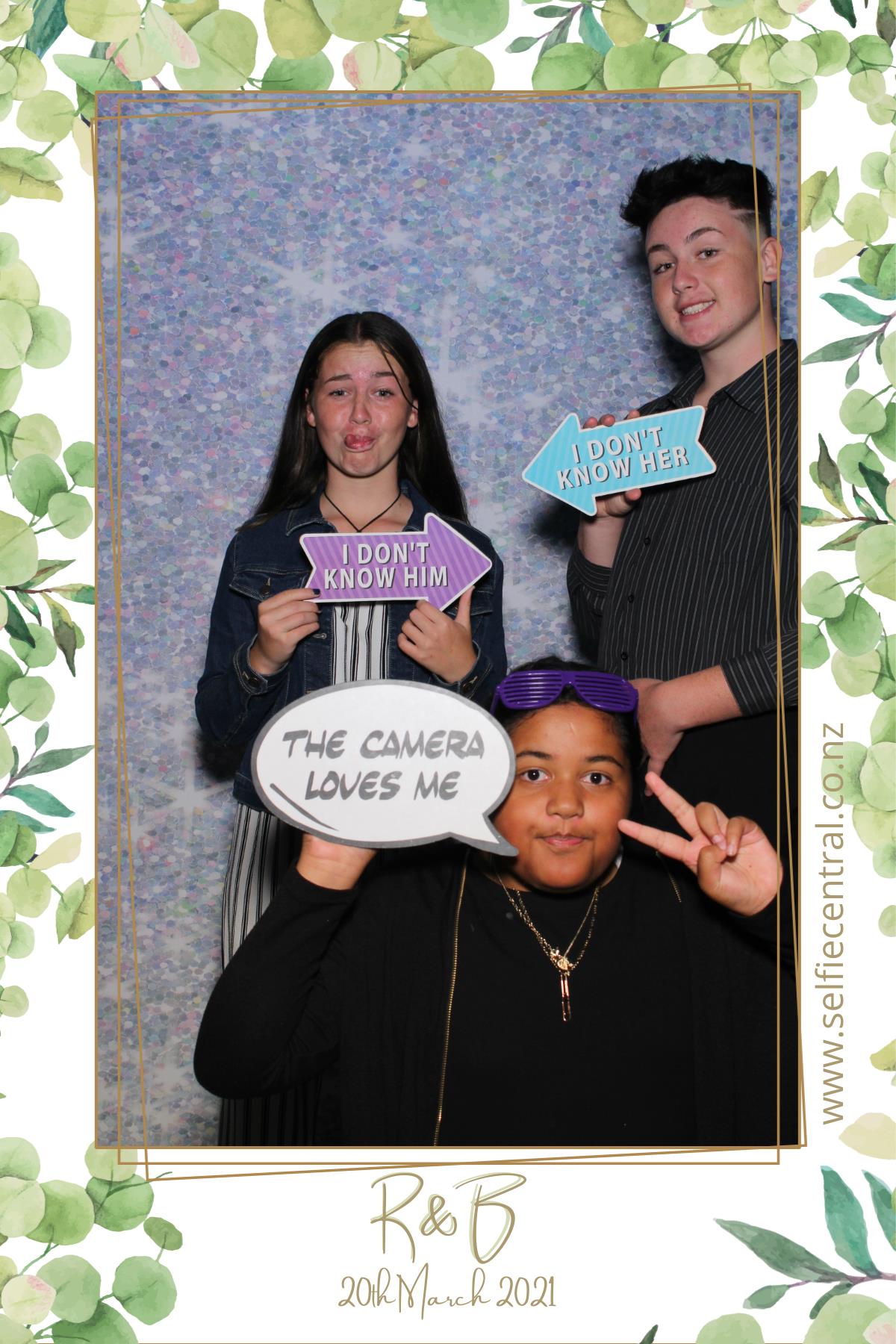 Rawinia and Ben's wedding | View more photos from the event at gallery.photobooth.co.nz/u/SelfieCentral/Rawinia-and-Bens-wedding