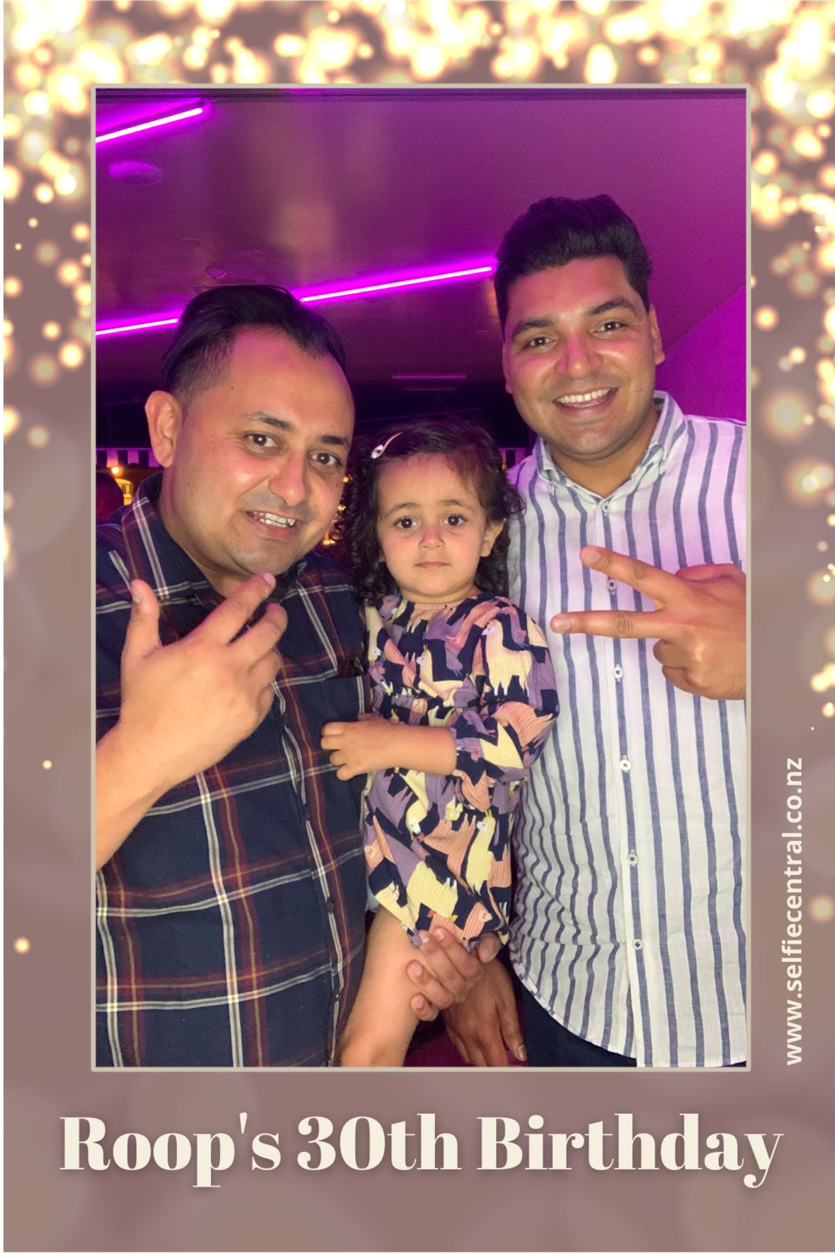 Roop's 30th Birthday | View more photos from the event at gallery.photobooth.co.nz/u/SelfieCentral/Roops-30th-Birthday