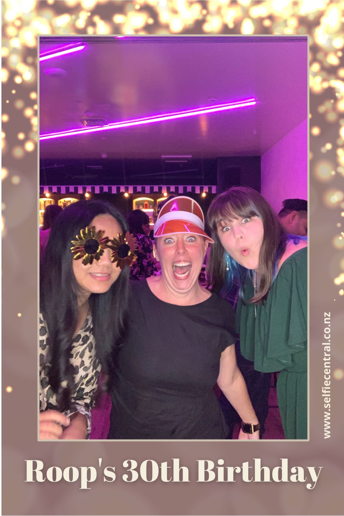Roop's 30th Birthday | View more photos from the event at gallery.photobooth.co.nz/u/SelfieCentral/Roops-30th-Birthday