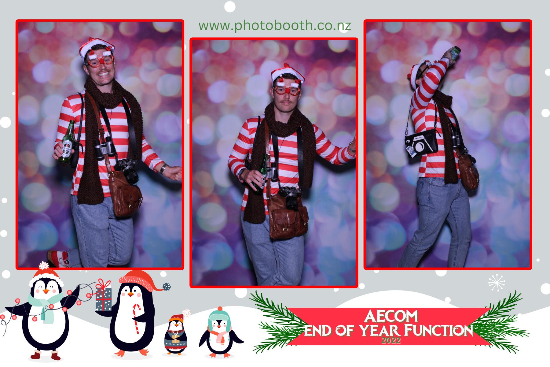 AECOM Christmas Function 22 | View more photos from the event at gallery.photobooth.co.nz/u/SelfieCentral/AECOM-Christmas-Function-22