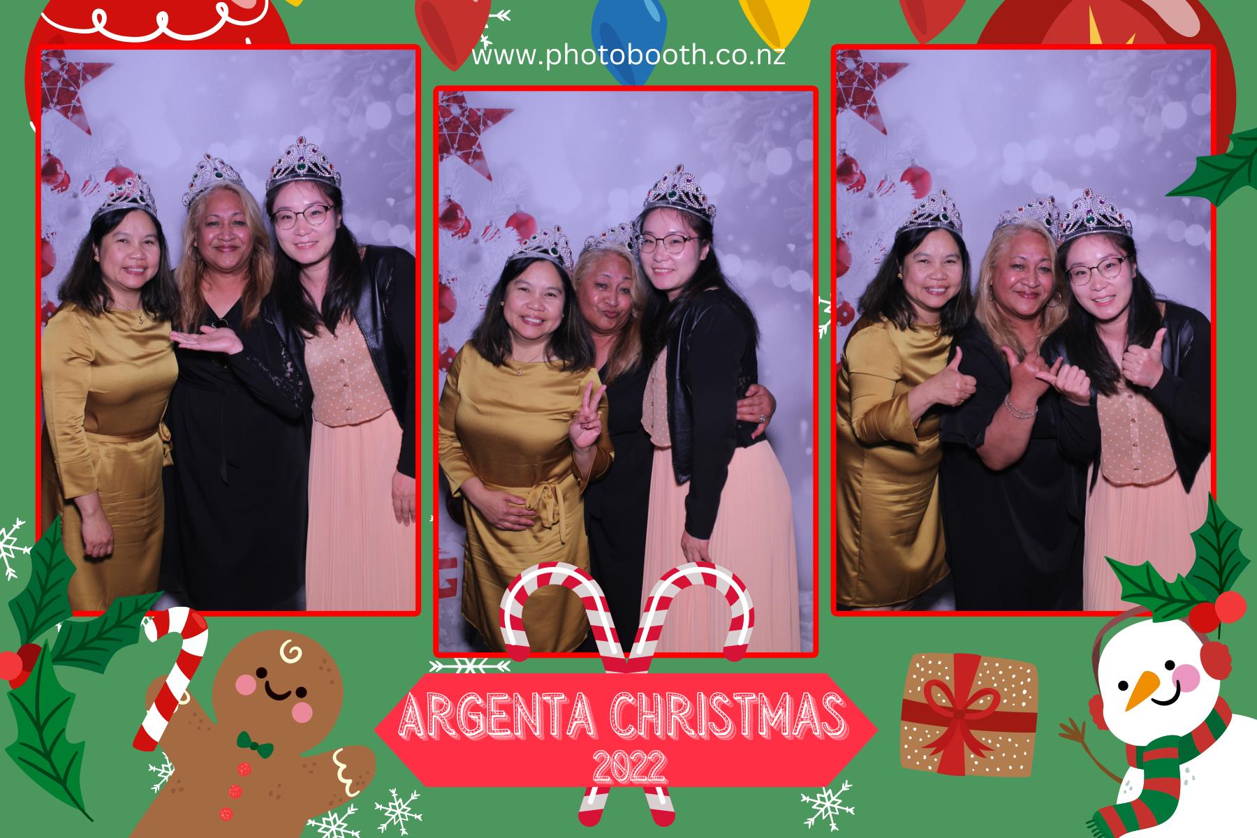 Argenta Christmas Party | View more photos from the event at gallery.photobooth.co.nz/u/SelfieCentral/Argenta-Christmas-Party