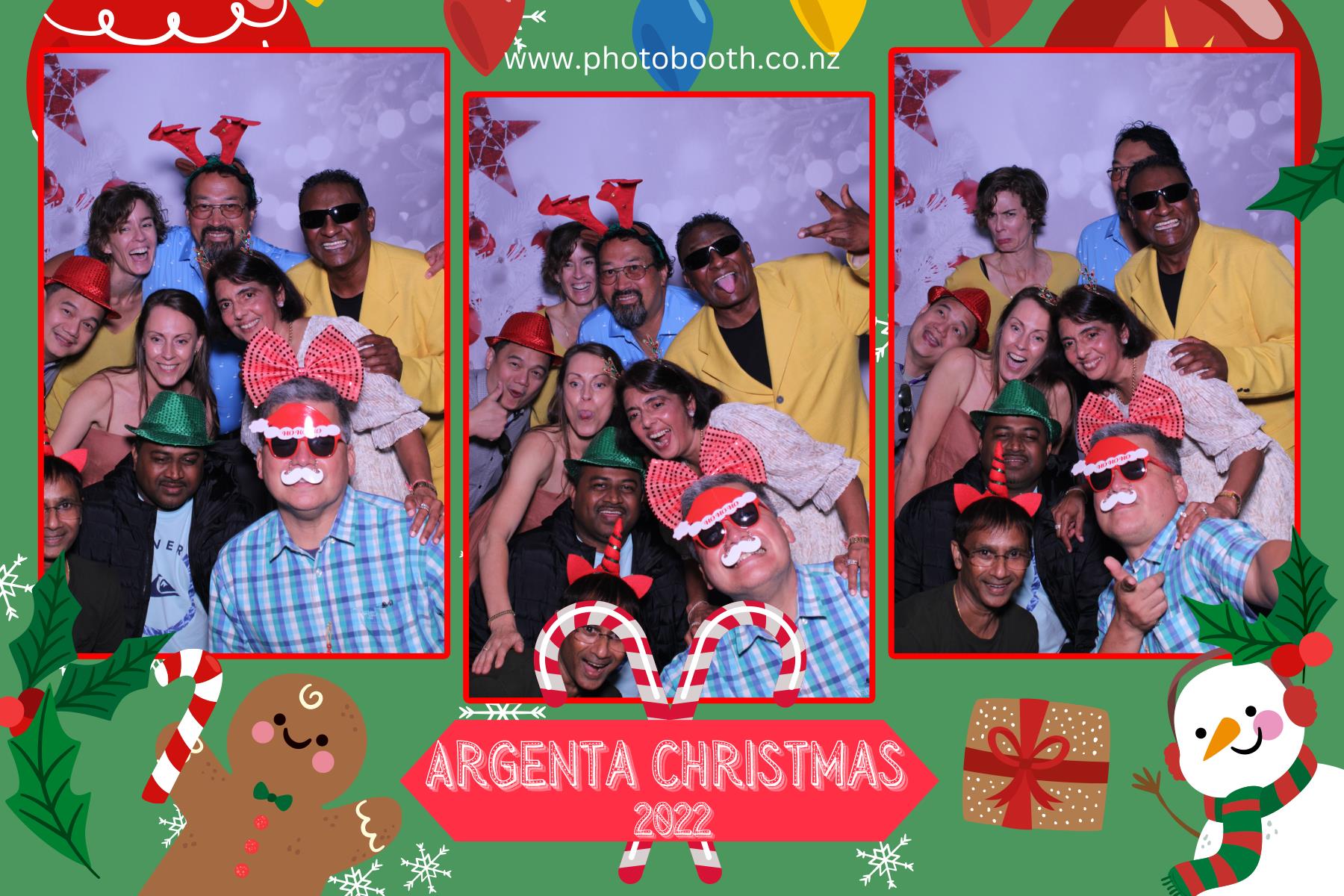Argenta Christmas Party | View more photos from the event at gallery.photobooth.co.nz/u/SelfieCentral/Argenta-Christmas-Party