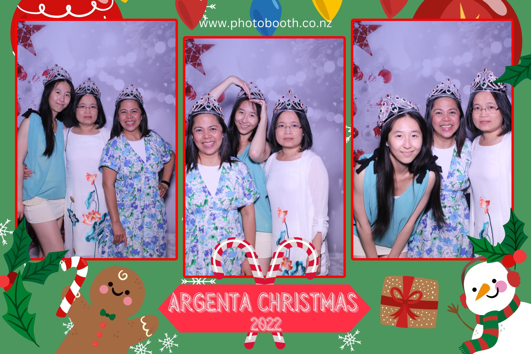 Argenta Christmas Party | View more photos from the event at gallery.photobooth.co.nz/u/SelfieCentral/Argenta-Christmas-Party