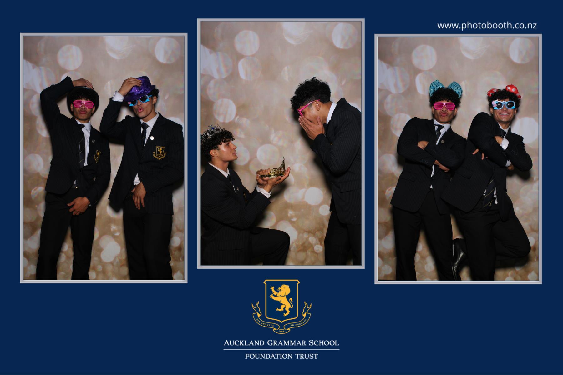 Auckland Grammar Gala Dinner | View more photos from the event at gallery.photobooth.co.nz/u/SelfieCentral/Auckland-Grammar-Gala-Dinner