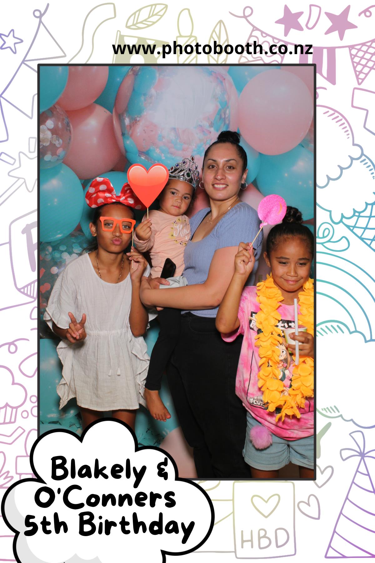 Blakely & O'Connor's 5th Birthday | View more photos from the event at gallery.photobooth.co.nz/u/SelfieCentral/Blakely-OConnors-5th-Birthday