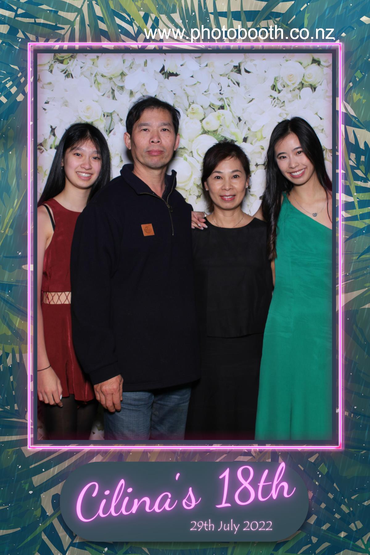 Cilina's 18th Birthday Party | View more photos from the event at gallery.photobooth.co.nz/u/SelfieCentral/Cilinas-18th-Birthday-Party