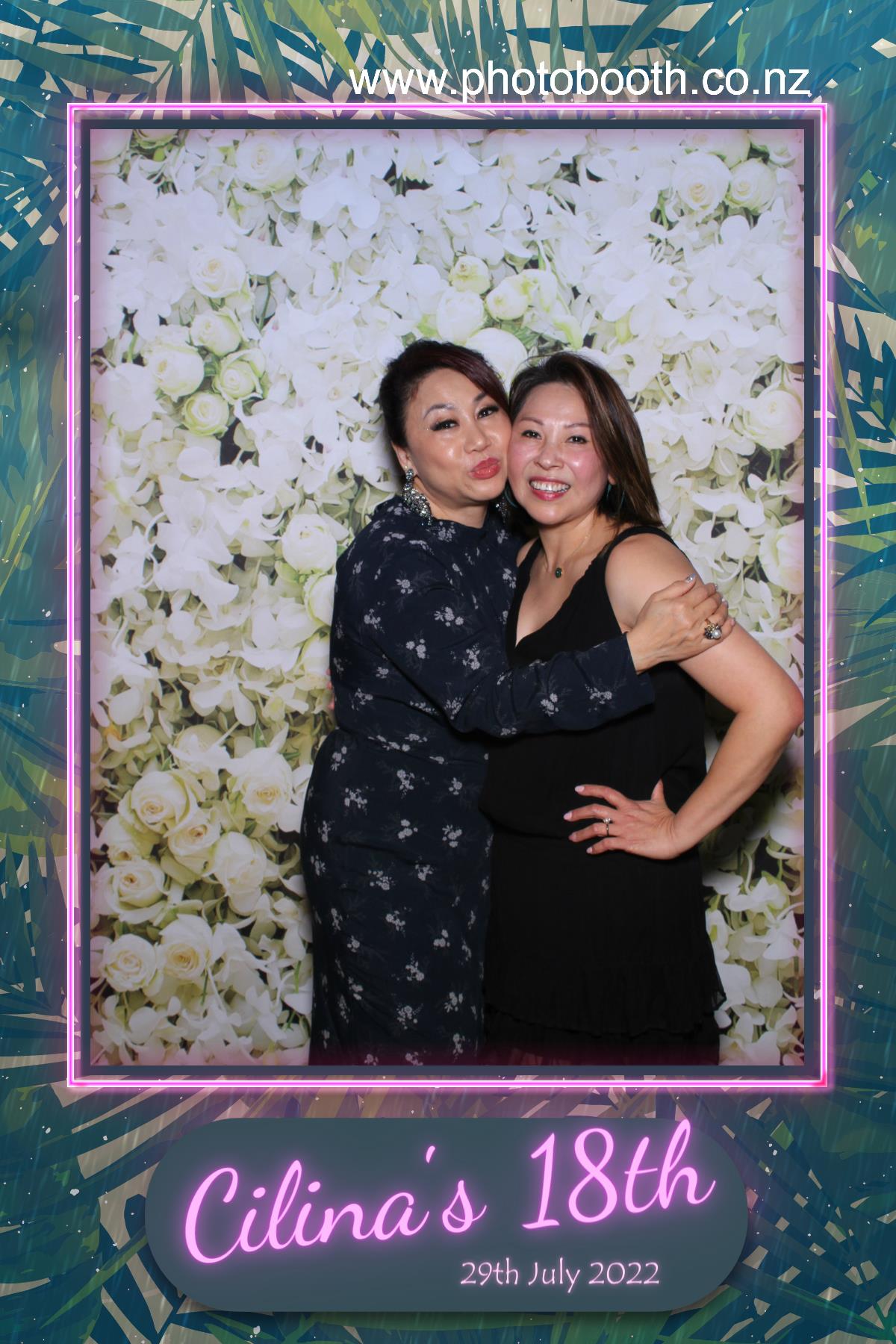 Cilina's 18th Birthday Party | View more photos from the event at gallery.photobooth.co.nz/u/SelfieCentral/Cilinas-18th-Birthday-Party