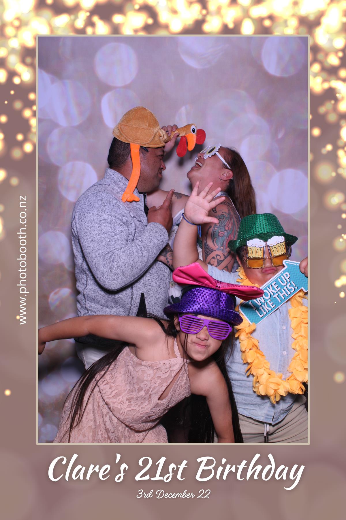 Clare's 21st Birthday | View more photos from the event at gallery.photobooth.co.nz/u/SelfieCentral/Clares-21st-Birthday