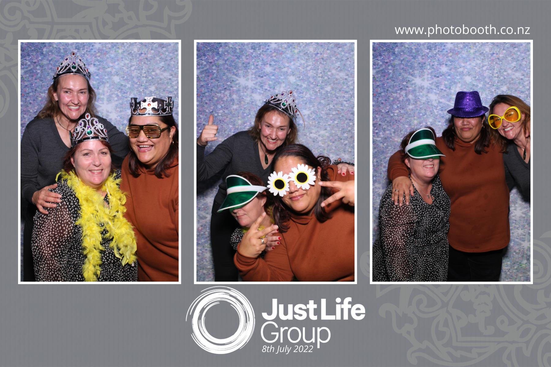 End of Financial Year | View more photos from the event at gallery.photobooth.co.nz/u/SelfieCentral/End-of-Financial-Year