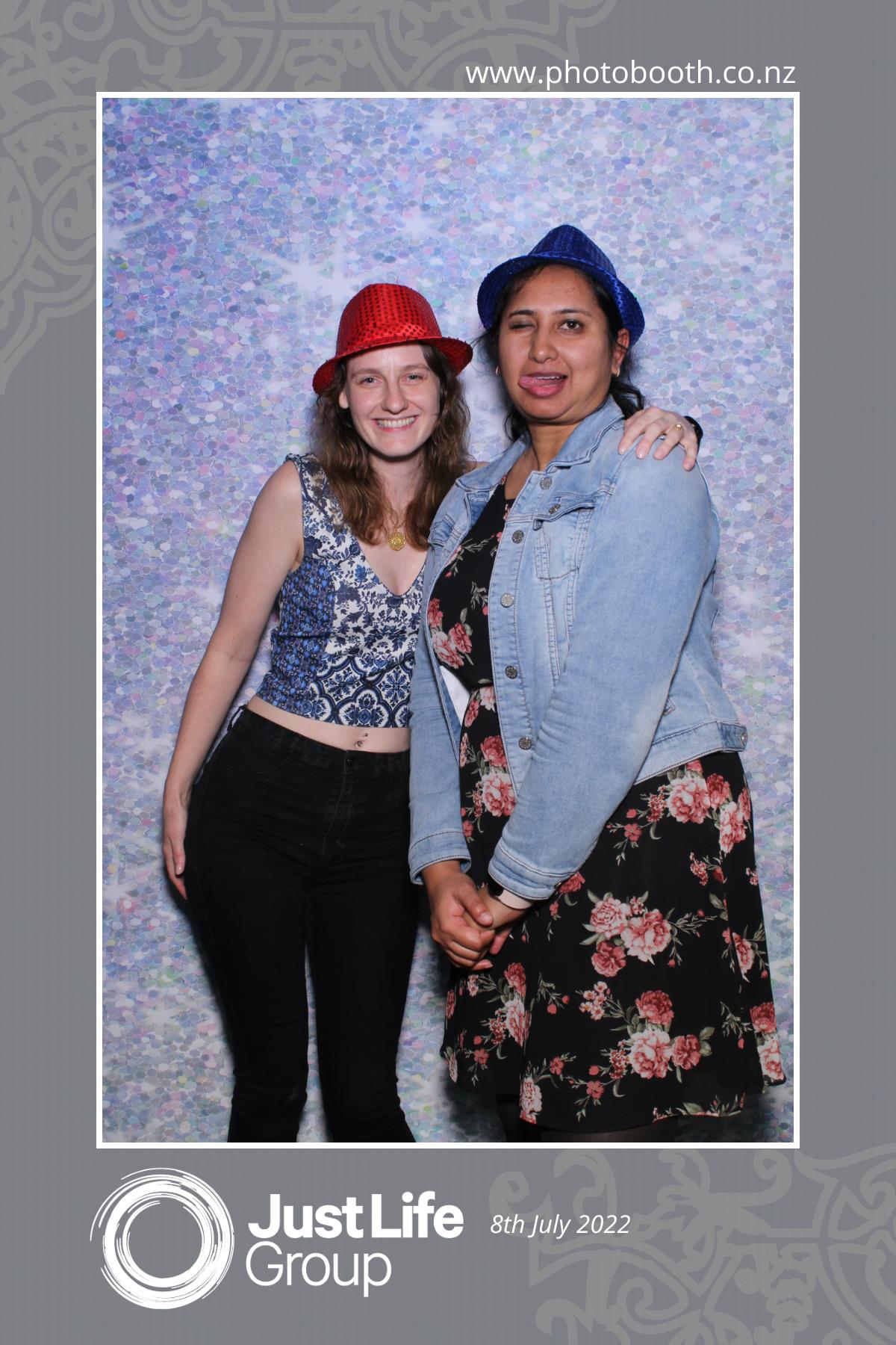 End of Financial Year | View more photos from the event at gallery.photobooth.co.nz/u/SelfieCentral/End-of-Financial-Year
