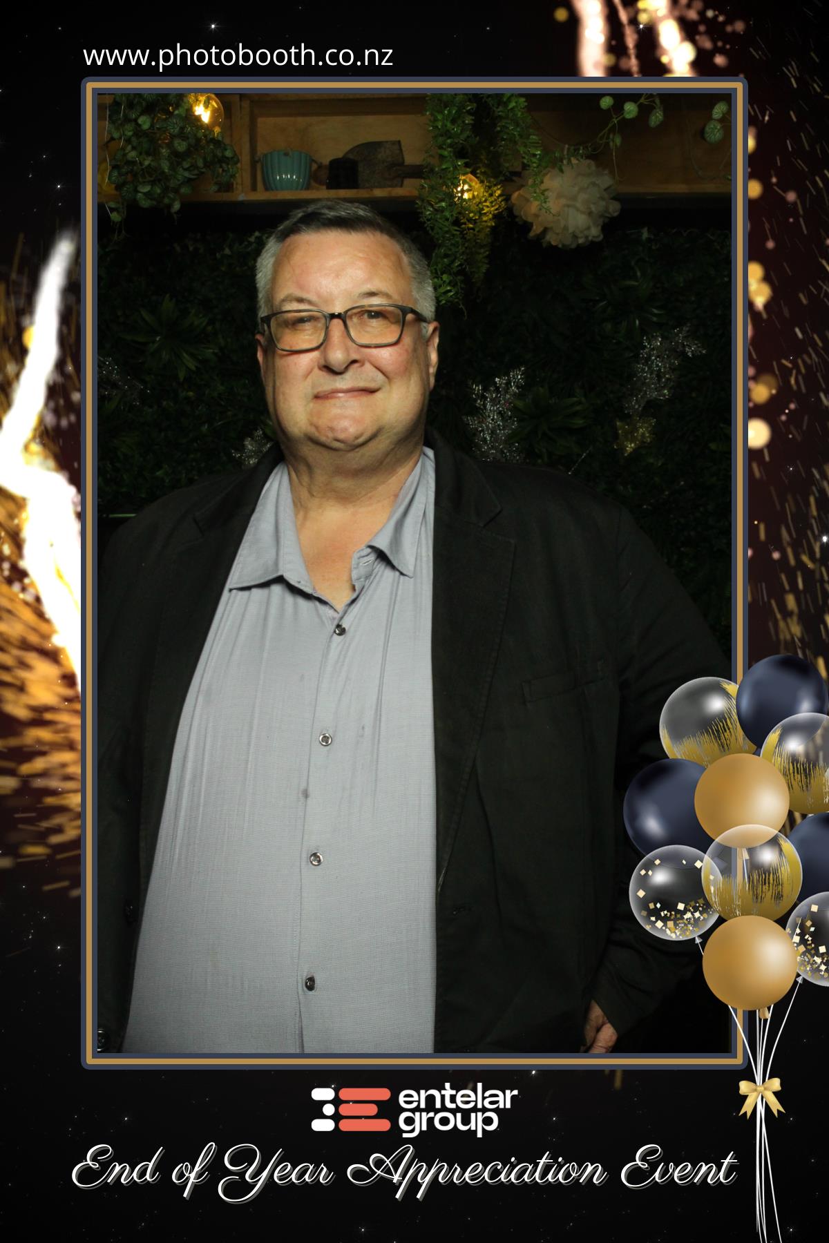 Entelar Christmas Party - Wellington | View more photos from the event at gallery.photobooth.co.nz/u/SelfieCentral/Entelar-Christmas-Party-Wellington