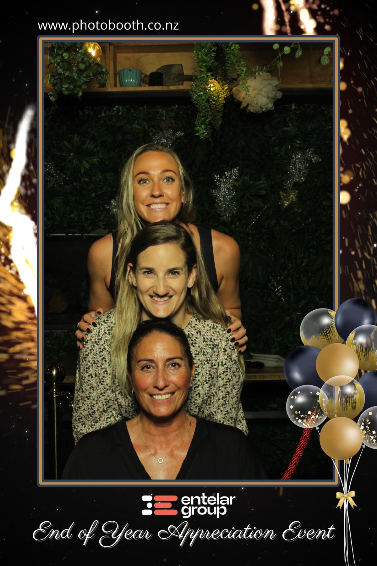 Entelar Christmas Party - Wellington | View more photos from the event at gallery.photobooth.co.nz/u/SelfieCentral/Entelar-Christmas-Party-Wellington