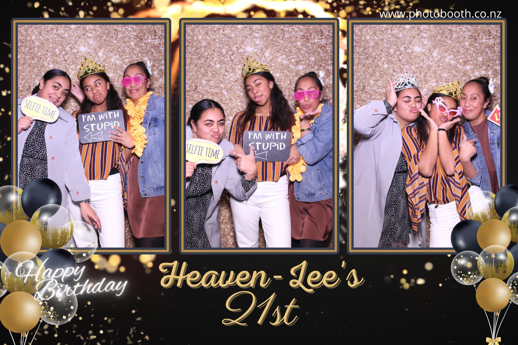 Heaven-Lee's 21st | View more photos from the event at gallery.photobooth.co.nz/u/SelfieCentral/Heaven-Lees-21st