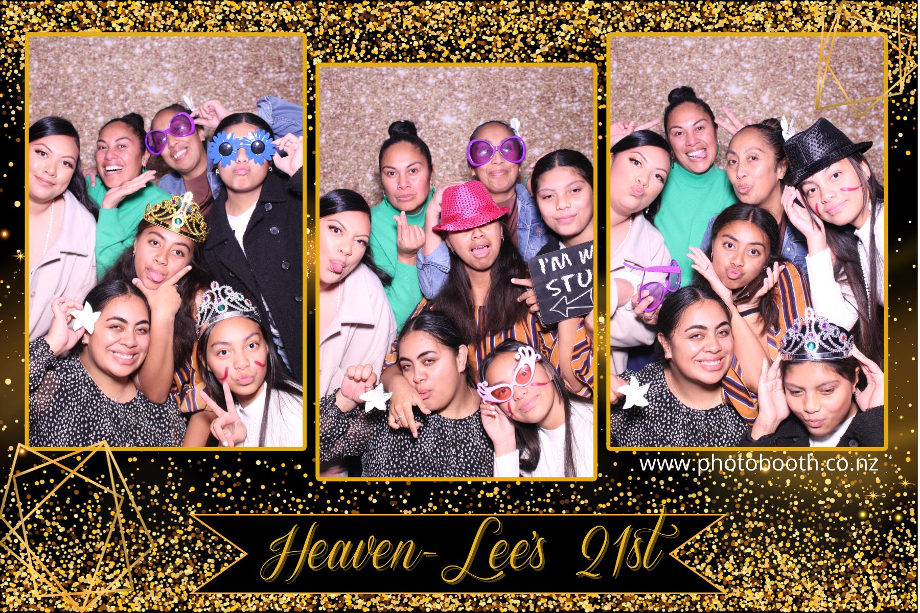 Heaven-Lee's 21st | View more photos from the event at gallery.photobooth.co.nz/u/SelfieCentral/Heaven-Lees-21st