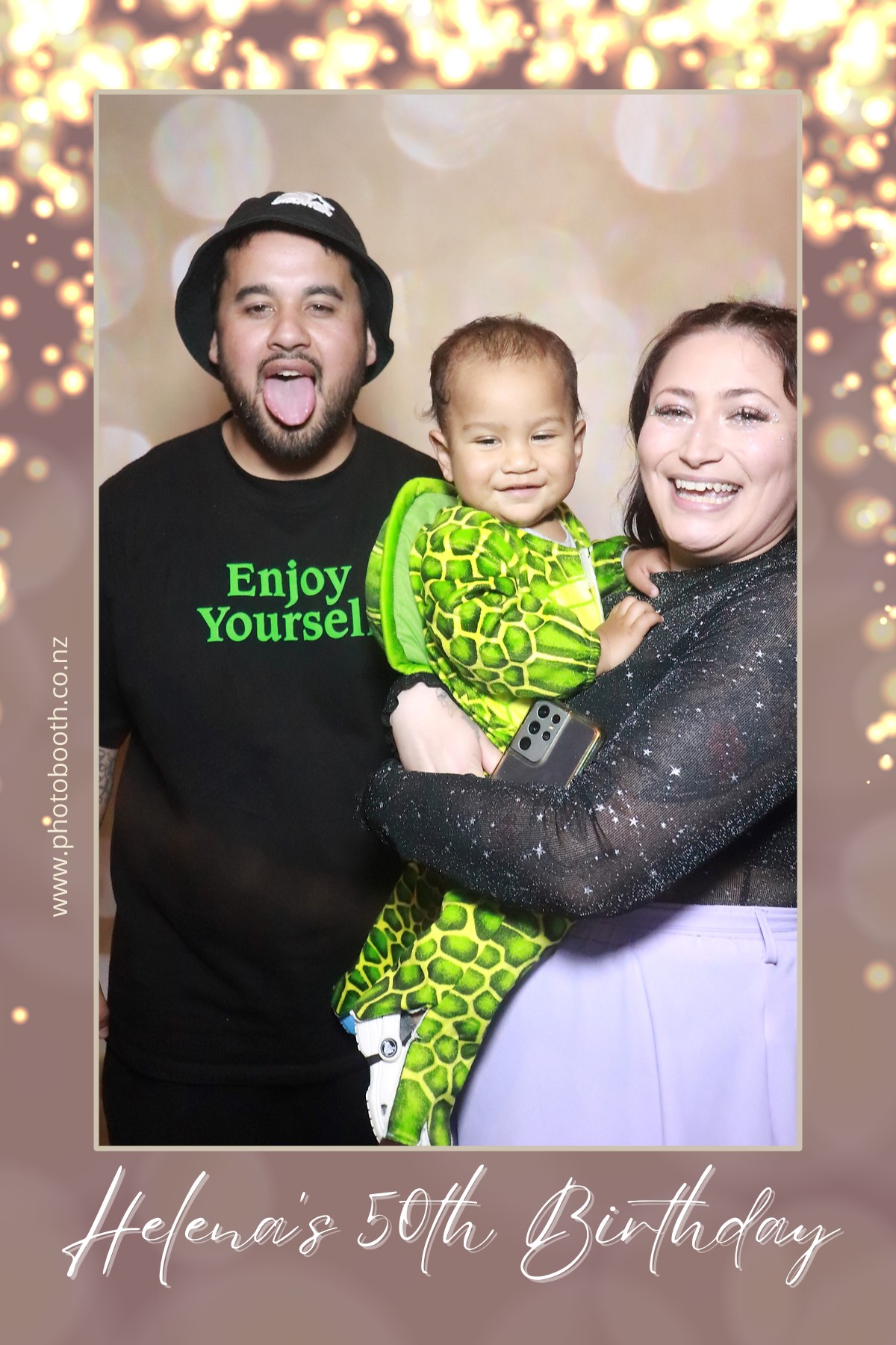 Helena's 50th | View more photos from the event at gallery.photobooth.co.nz/u/SelfieCentral/Helenas-50th