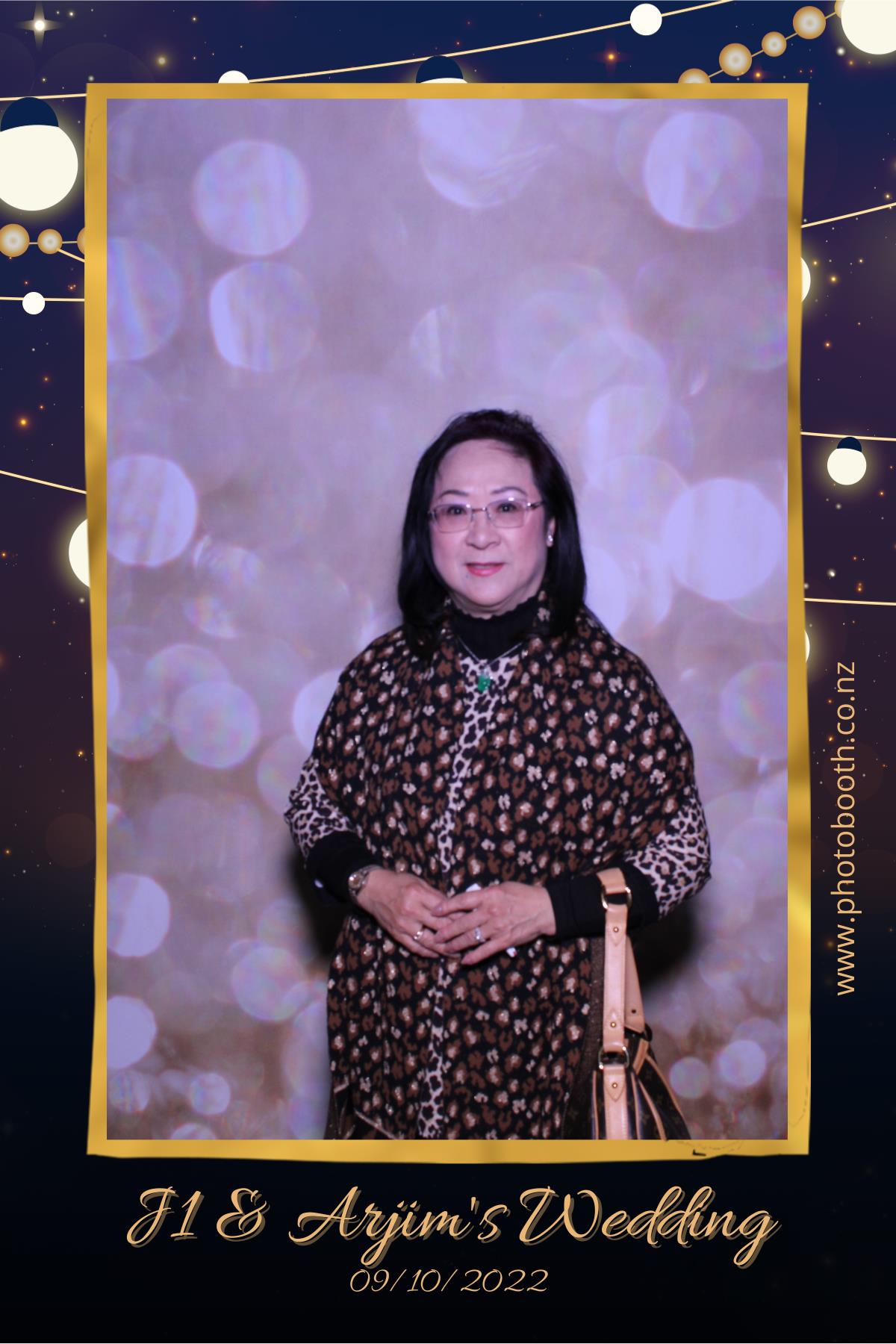 Jimmy & Janet's Wedding | View more photos from the event at gallery.photobooth.co.nz/u/SelfieCentral/Jimmy-Janets-Wedding