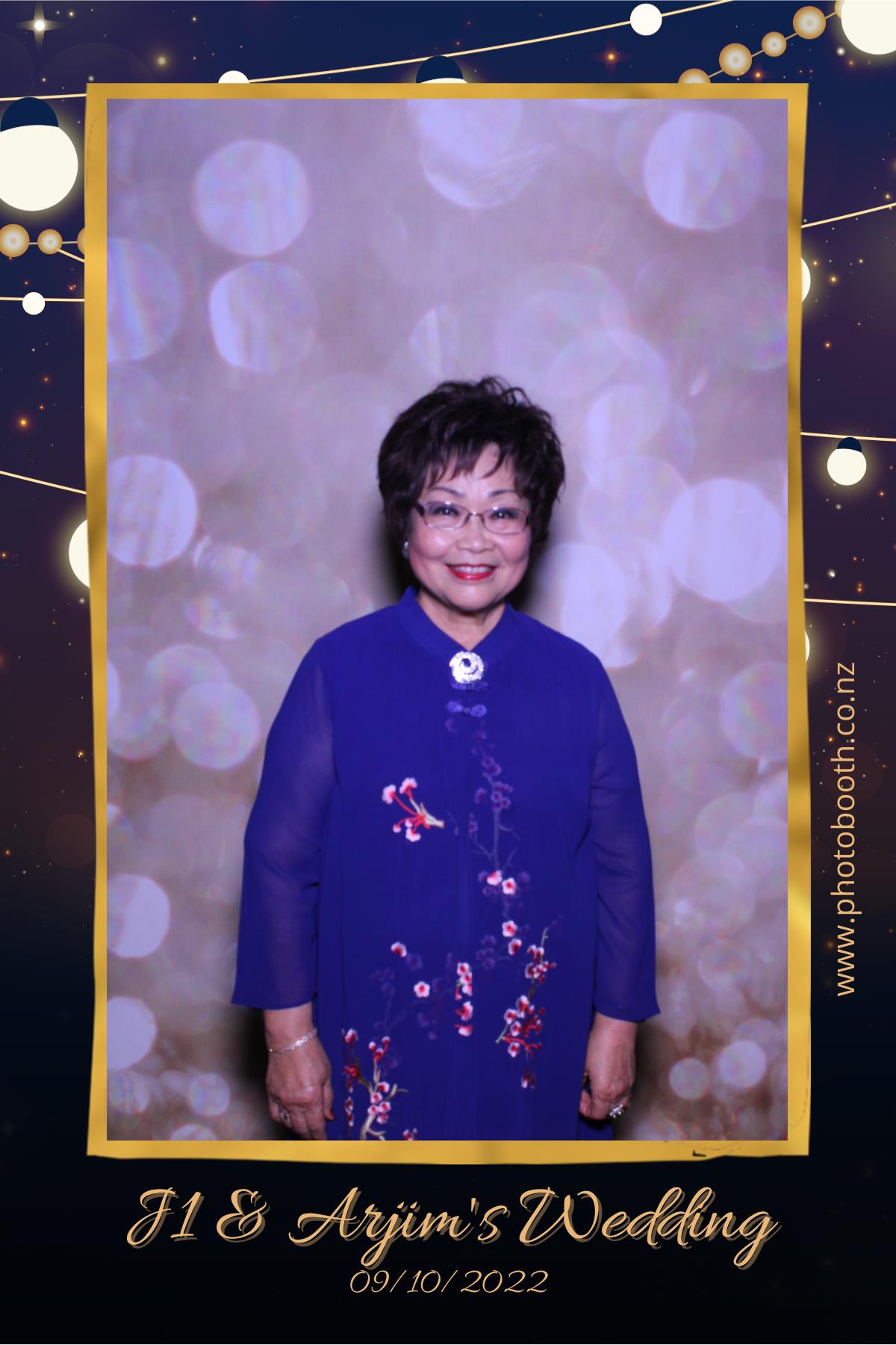 Jimmy & Janet's Wedding | View more photos from the event at gallery.photobooth.co.nz/u/SelfieCentral/Jimmy-Janets-Wedding