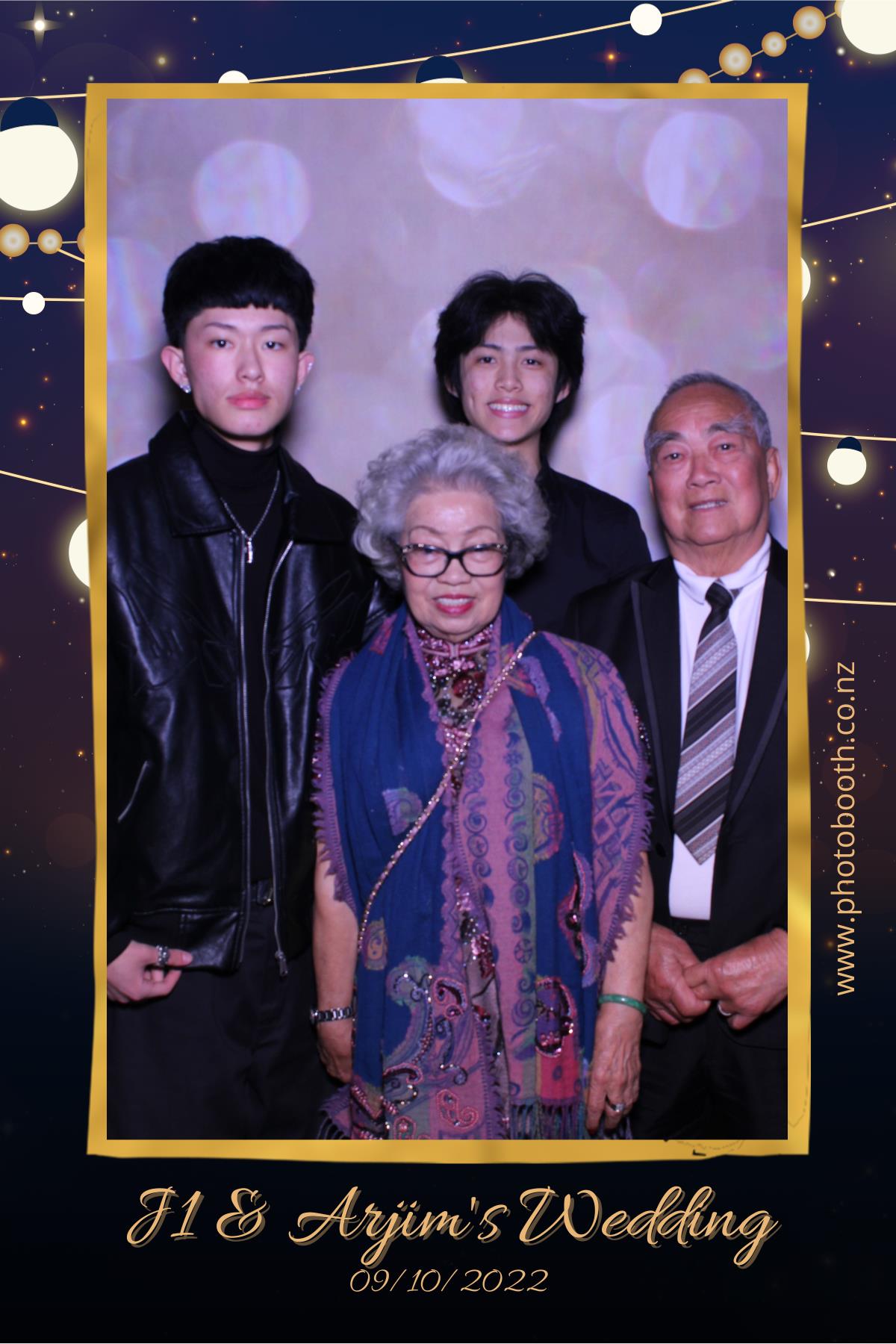 Jimmy & Janet's Wedding | View more photos from the event at gallery.photobooth.co.nz/u/SelfieCentral/Jimmy-Janets-Wedding