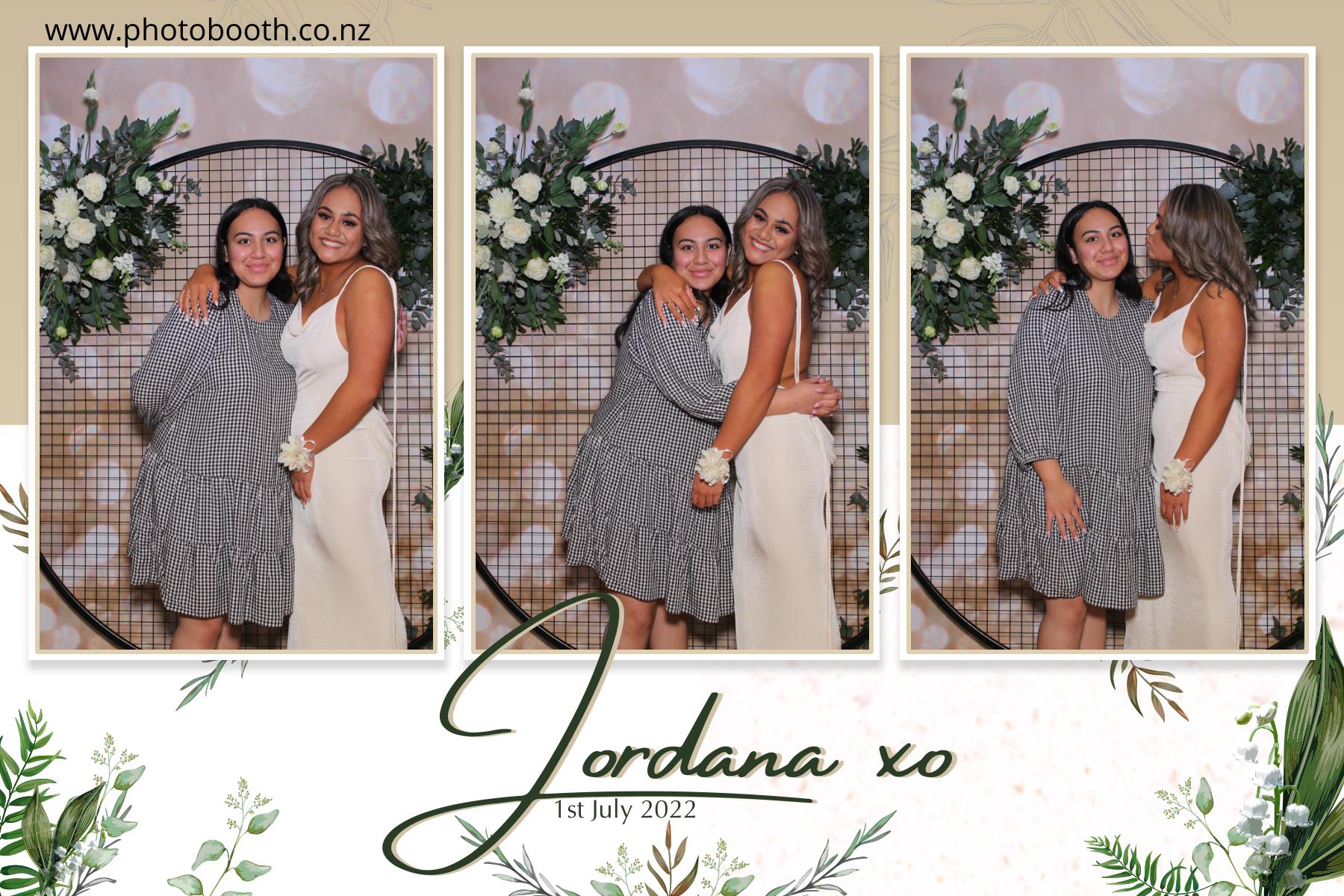 Jordana's Ball Weekend | View more photos from the event at gallery.photobooth.co.nz/u/SelfieCentral/Jordanas-Ball-Weekend