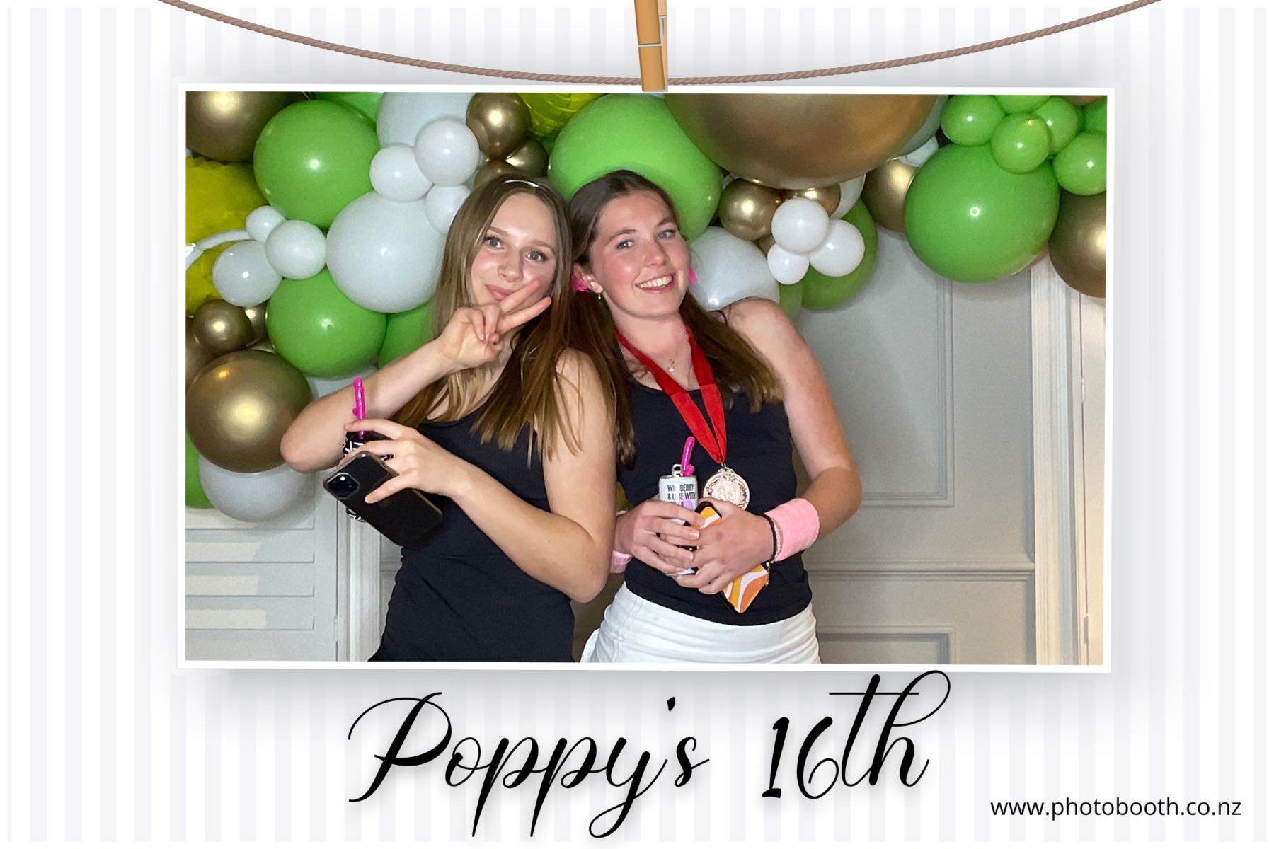 Poppy's 16th | View more photos from the event at gallery.photobooth.co.nz/u/SelfieCentral/Poppys-16th