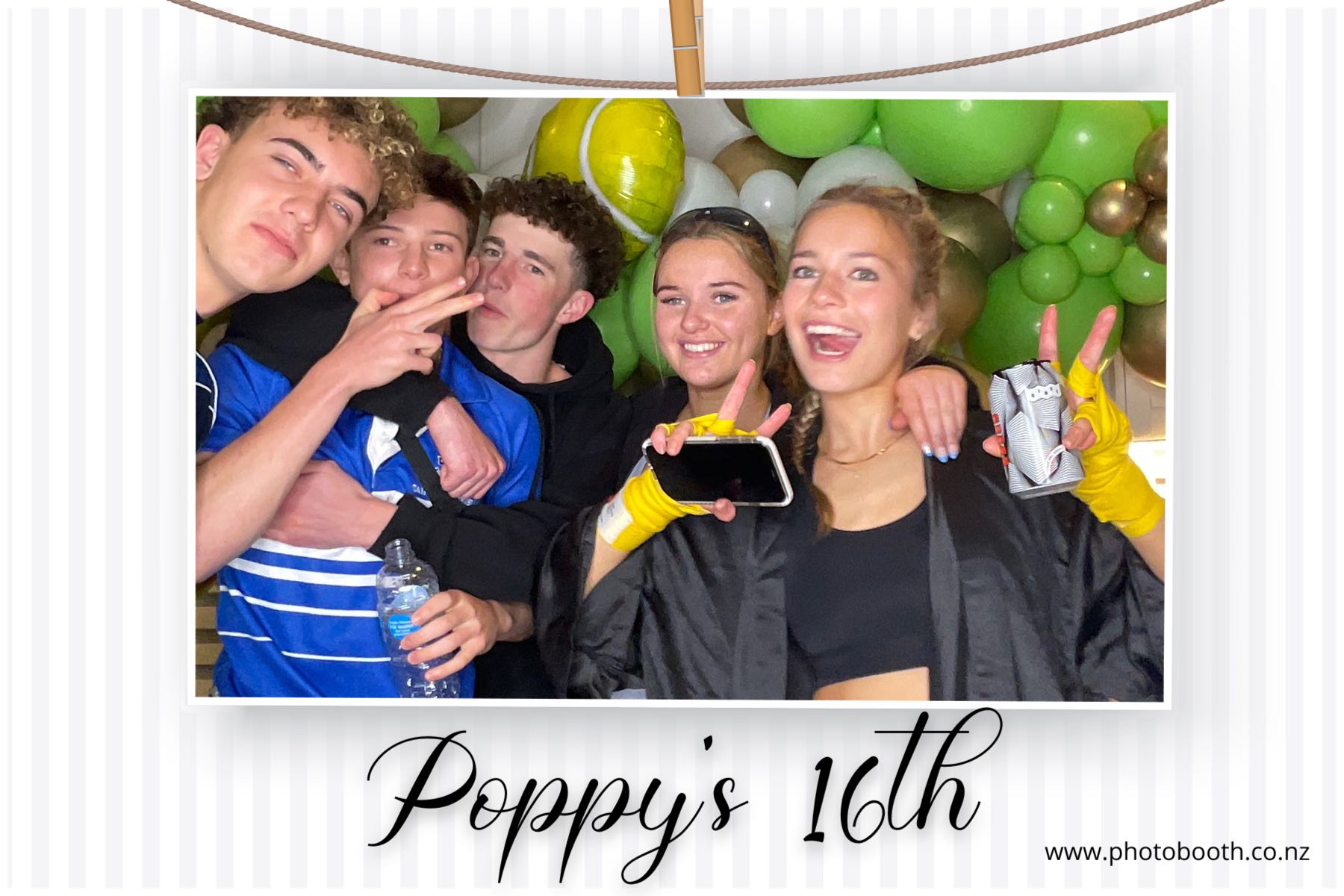 Poppy's 16th | View more photos from the event at gallery.photobooth.co.nz/u/SelfieCentral/Poppys-16th